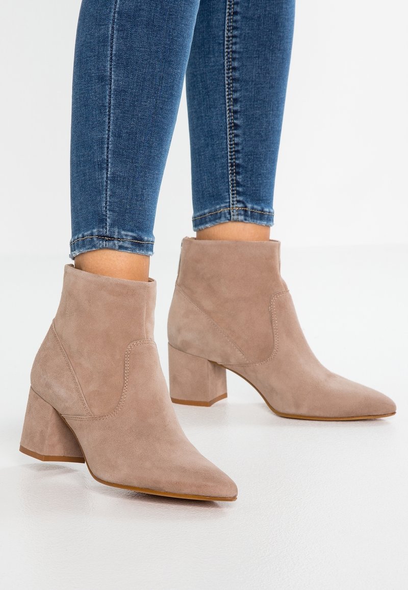 Zign Ankle boot