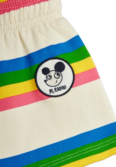Shorts à taille élastique avec des rayures horizontales bleu, vert, jaune, rose et crème, ornés d'un patch circulaire représentant une souris dessinée et le texte « M.RODINI ».