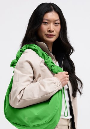 GOT BAG, MOON BAG RUFFLE - Bolso de mano - leaf sheep