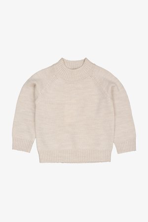 Svetlo bež pleteni pulover z visokim ovratnikom, raglan rokavi, rebrasti manšeti in rob. Mehak tekstura, minimalen vzorec in sproščen kroj.