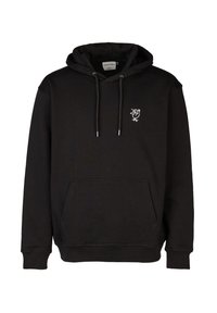 Černá mikina s kapucí vyrobená z bavlněné směsi. Obsahuje přední klokaní kapsu a bílý vyšívaný design na levé části hrudníku.