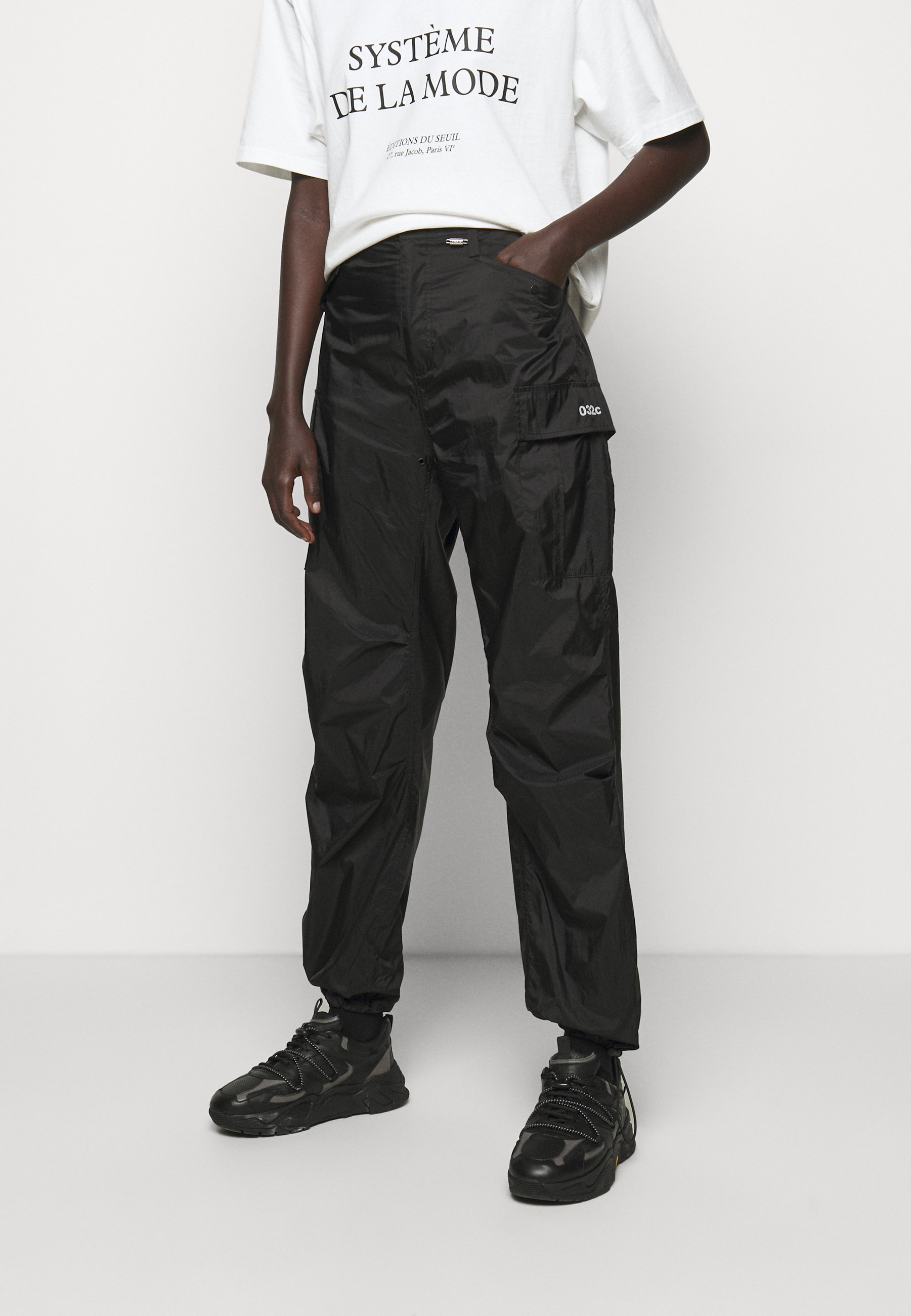 032c TRANSLUCENT PANTS - Pantaloni cargo - black/nero - Zalando.it