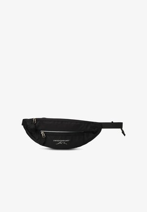 Sac banane en tissu noir avec deux compartiments zippés et une sangle ajustable. Présente le logo "SWEDEMOUNT" en blanc à l'avant.