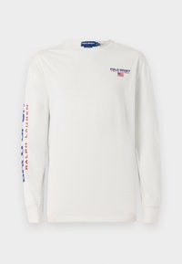 CLASSIC FIT - Tops ar garām piedurknēm - clubhouse cream