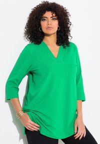Ulla Popken V-AUSSCHNITT 3/4-ARM - Langarmshirt - natural green