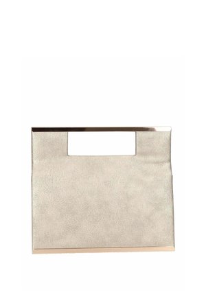 Borsa clutch rettangolare metallizzata dorata con manico ritagliato e superficie liscia e testurizzata, design minimalista ed elegante.