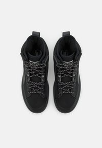 Puma Höga sneakers - black