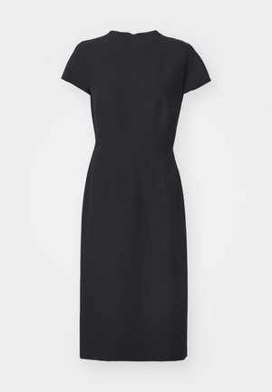 Vestido negro entallado con mangas cortas, escote redondo y dobladillo a la altura de la rodilla. Hecho de tejido suave con cremallera oculta en la parte trasera.