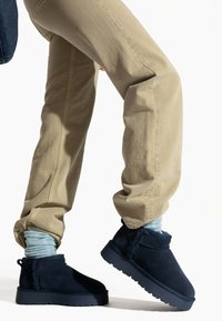 Gooce WIZZ - Snowboots  - blue