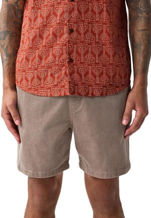 Next, REGULAR FIT - ELASTICATED WAIST CORD - Shorts - mushroom