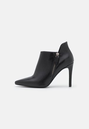 Minelli Enkellaarsjes met hoge hak - black