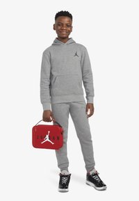 Jordan LUNCH TOTE UNISEX - Pietų dėžutė - gym red