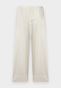 Επιλέχθηκε, new off-white