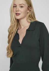 VILA VICOMFY COLLAR  - Sarafanas - scarab