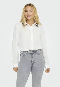 JDY JDYAYA - Overhemdblouse - cloud dancer