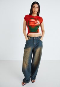 Jaded London SONIC BAGGY LEG WITH TURN UP - Široke hlačnice - washed denim
