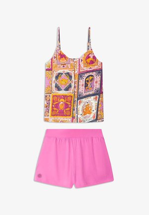 Dvoudílná plavková souprava se sladkým vzorem na tílku s astrologickými motivy a hebkými růžovými šortkami s elastickým pasem.