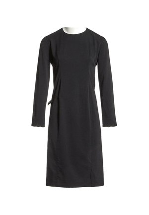 Vestido negro de manga larga hasta la rodilla con escote redondo y corte ajustado, mostrado en un torso de maniquí blanco.