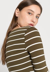 Anna Field 2 PACK - Camisola de manga comprida - khaki