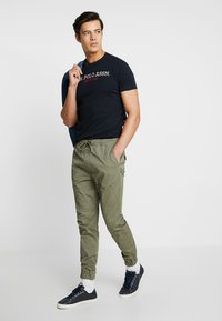 Solid SDSLIM SLIM FIT - Trousers - dusty oliv