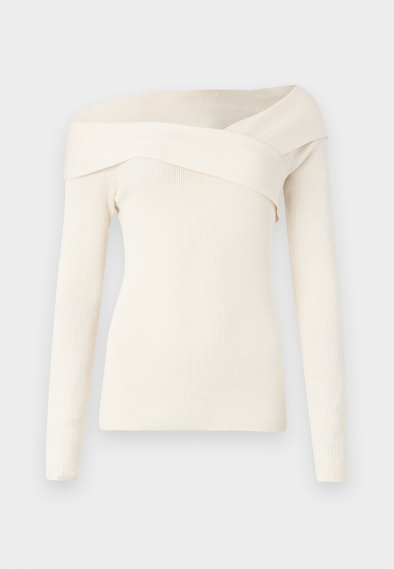 Cremfarbener, schulterfreier, gerippter Strickpullover mit langen Ärmeln und weitem Ausschnitt in einem glatten Design.