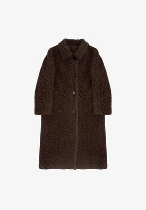 Brauner, langer, strukturierter Mantel aus flauschigem Material, mit Kragen, vorderen Knöpfen und seitlichen Taschen. Einfaches, gerades Design.