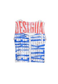 Fehér rövid top, piros és kék szöveggel, változatos betűtípusokkal, hátul nyitott, enyhe textúrával, amely kézírásra hasonlít.