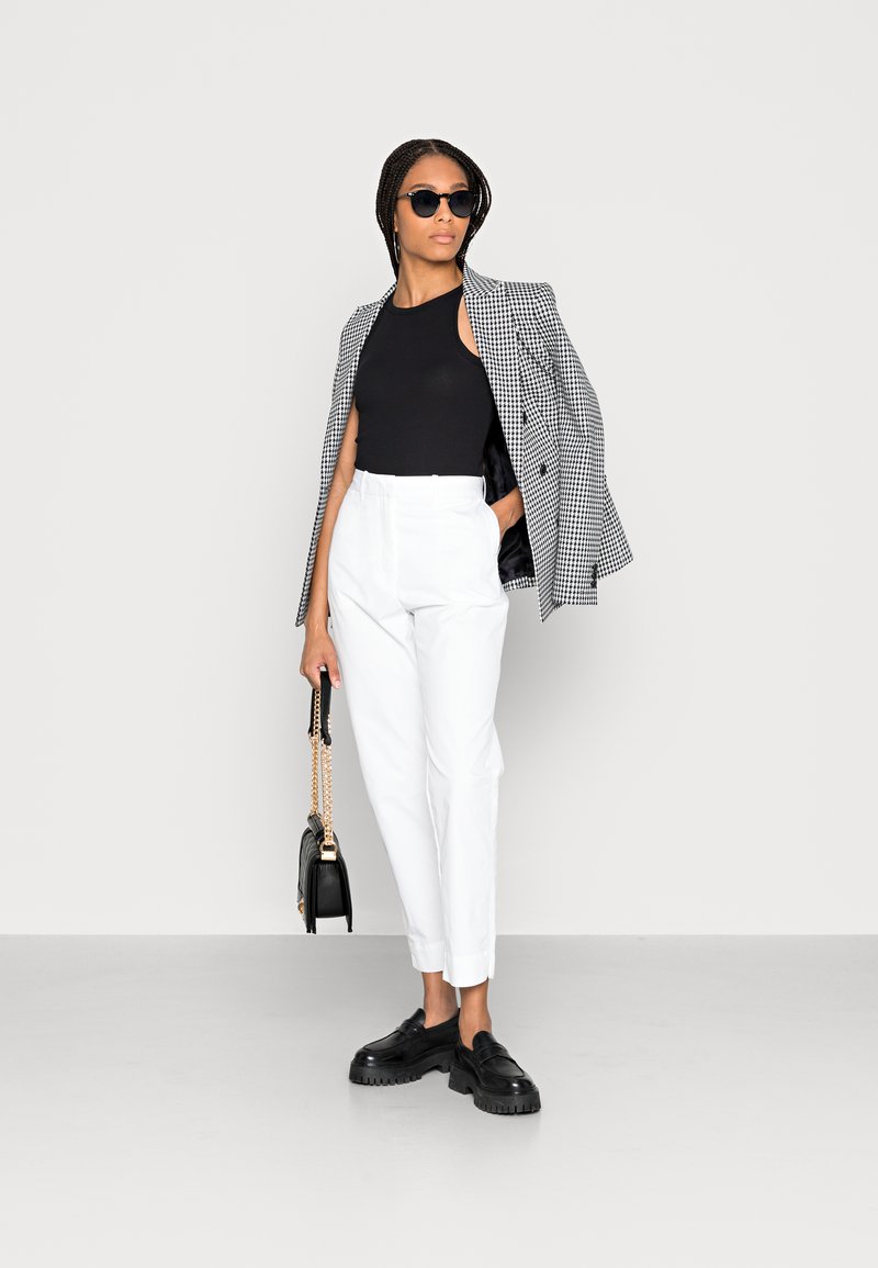 Damen Chinos | Marks & Spencer SMART Stoffhose soft white/weiß - JV02654 Damen Chinos | Marks & Spencer SMART Stoffhose soft white/weiß - JV02654