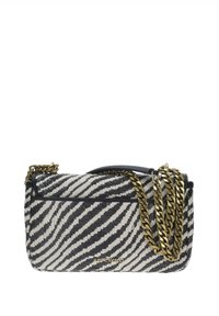Borsa a tracolla a righe bianche e nere, con tracolla in catena dorata, dotata di chiusura con zip e logo in evidenza sul davanti.