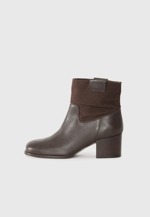 NONA - Ankle boots - brown
