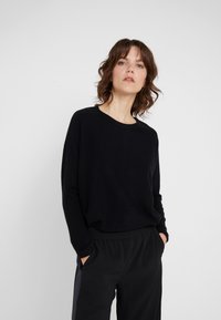 Davida Cashmere CURVED SWEATER - Strickpullover - black