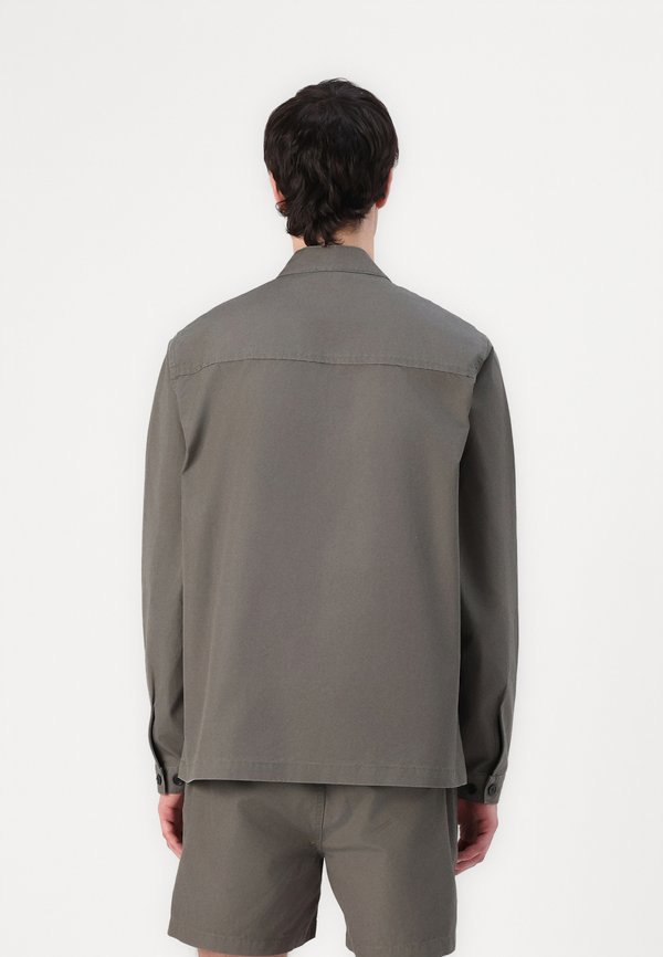 UPROAR - Summer jacket3