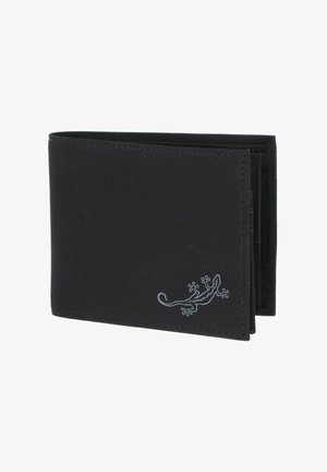 Portefeuille noir bifold avec un logo discret de lézard embossé dans le coin inférieur droit sur un fond blanc uni.