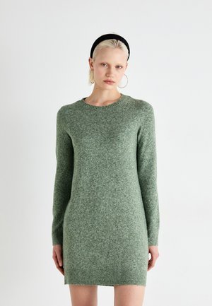 VMDOFFY O NECK DRESS - Φόρεμα-πουλόβερ - green melange