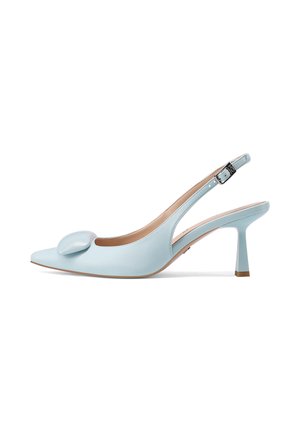 Décolleté slingback azzurro chiaro con tacco alto, punta appuntita, aletta decorativa arrotondata sul davanti e cinturino regolabile alla caviglia con fibbia argentata.