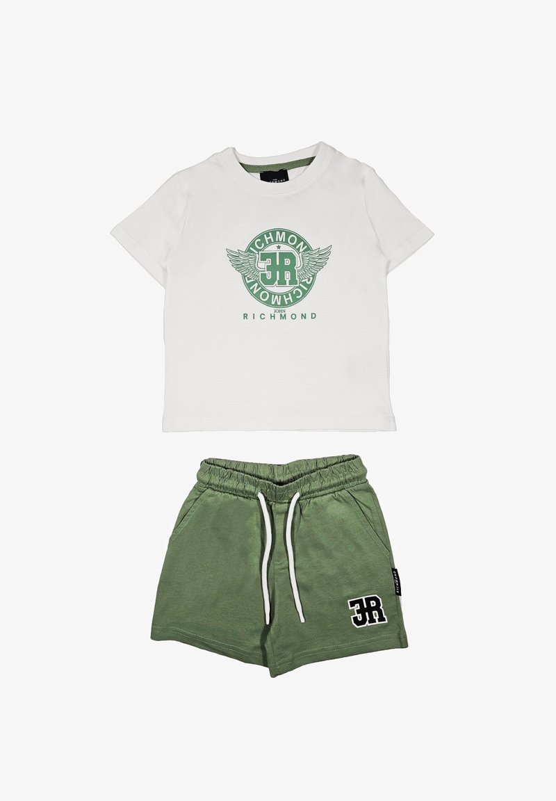 T-shirt bianca in cotone con stampa grafica verde e collo rotondo. Pantaloni corti verdi con vita elasticizzata, coulisse e dettaglio del logo.