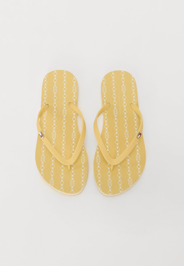 STRAP BEACH - Pool shoes - meringue4