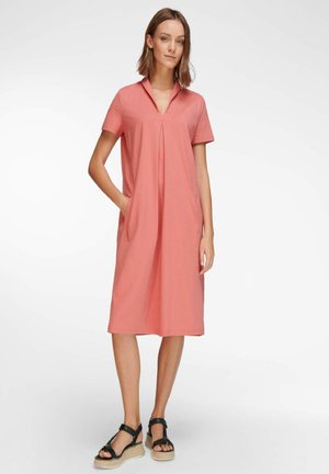 Day dress - koralle