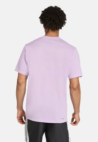 adidas Performance TR-ES FR T - Camiseta deportiva - powder plum black