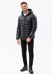 Ombre WITH HOOD - Vinterjacka - black