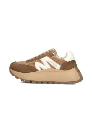 SUPERCAMPO - Sneaker low - chestnut