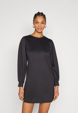 Vero Moda VMFEMI PLEAT DRESS - Rochie de zi - black