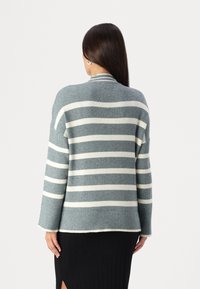 ONLY MATERNITY Sweter