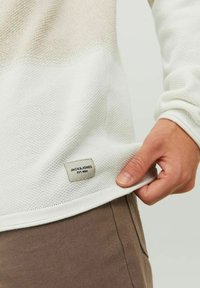 Jack & Jones JJEHILL CREW NECK  - Pulóver - granite green