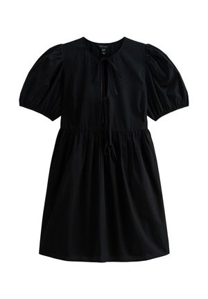 Vestido negro con mangas abullonadas cortas, escote redondo y detalle de cordón en la cintura. Fabricado en una tela ligera con una falda fluida.