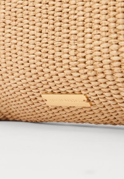 Loeffler Randall VALERIE BOW CLUTCH - Borsa a mano - natural