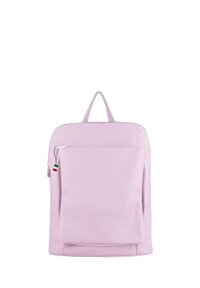 Roze leren rugzak met een gladde textuur, voorzien van een voorste ritsvak en een handgreep bovenop. Minimalistisch ontwerp met strakke lijnen.
