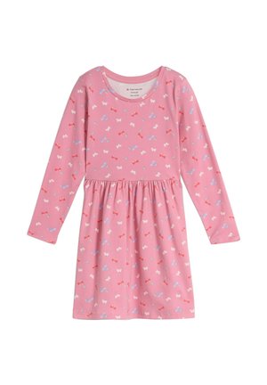 Robe rose à manches longues pour fille avec taille froncée et petits motifs de nœuds rouges, blancs et bleus partout.