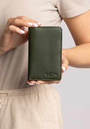 Gusti Leder, BECKETT - Wallet - grün