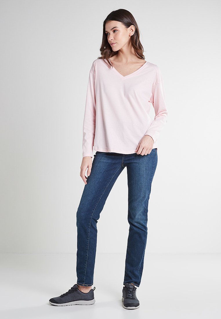 Damen Sportbekleidung | Eddie Bauer MYRIAD V NECK Langarmshirt pink/rosa - WH87623 Damen Sportbekleidung | Eddie Bauer MYRIAD V NECK Langarmshirt pink/rosa - WH87623